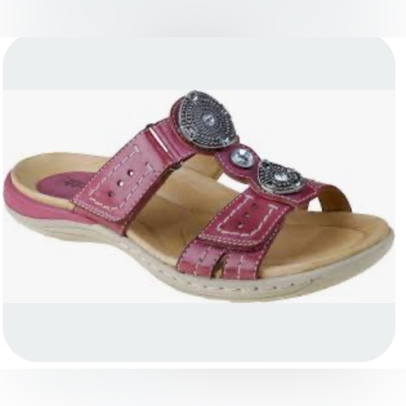 Earth Shoes - Earth Shoes Womens 8B raspberry pink Papaya Slides Sandals Rhinestones preloved